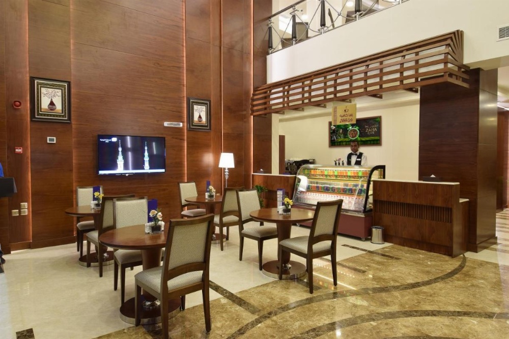 Zaha Al Munawara Hotel Image 21