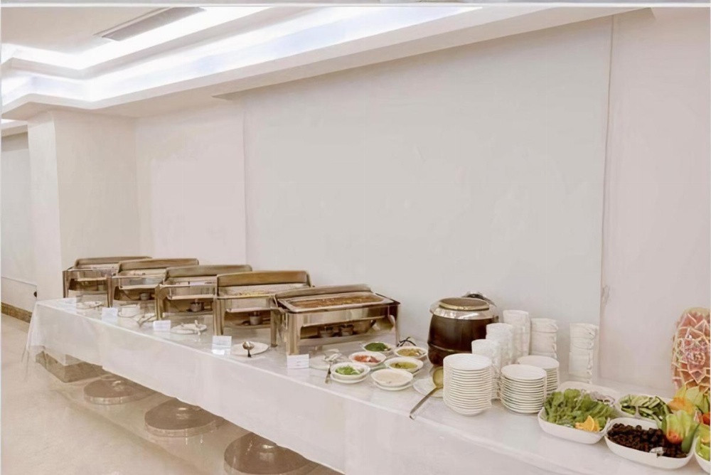 Zaha Al Munawara Hotel Image 35